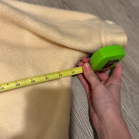 Late 70s/Early 80s Vintage Cream Wool Cape Coat by Capri, One Size Fits Most - Picture 6 of 9